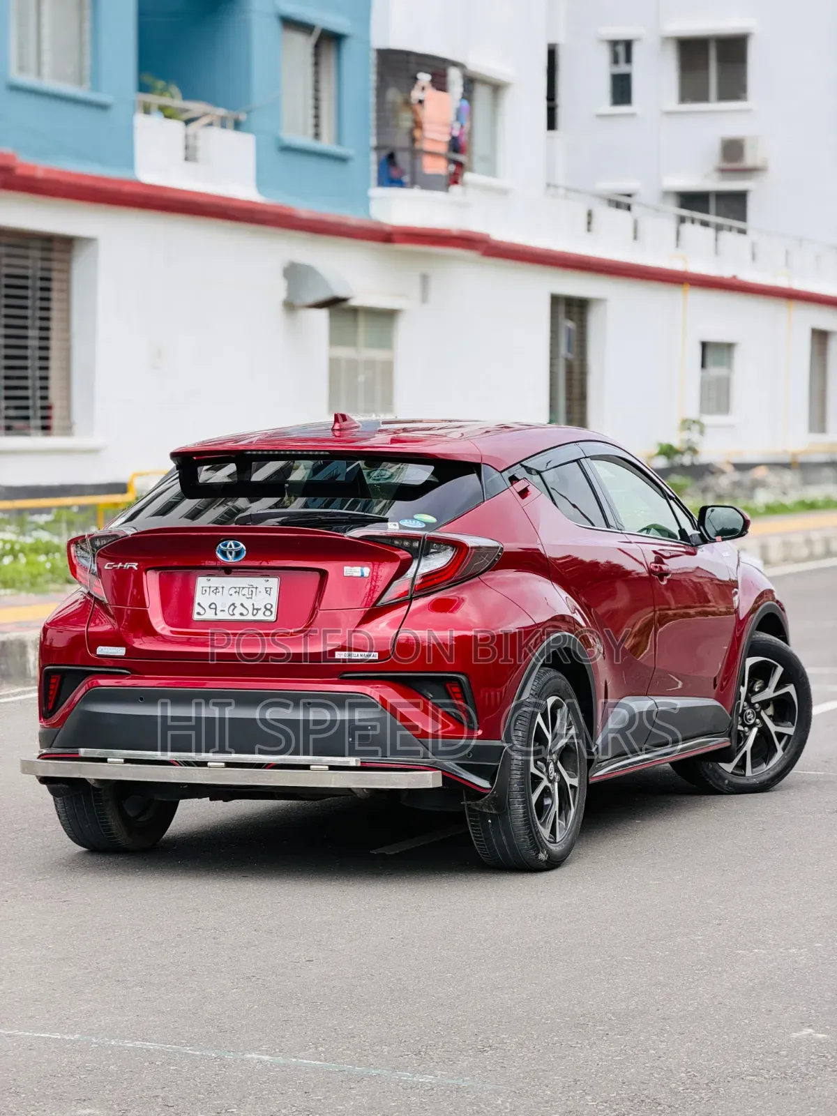 Toyota C-HR 2017 Maroon