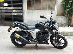 TVS Apache 160 4V 2021 Black
