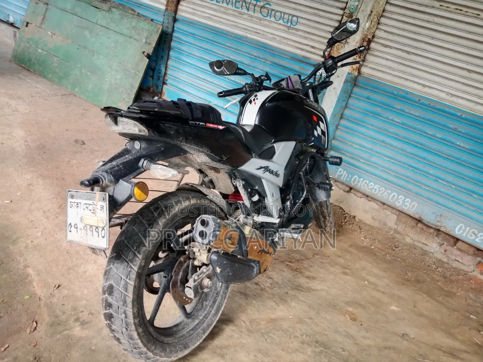 TVS Apache RTR 160 4V 2021 Black