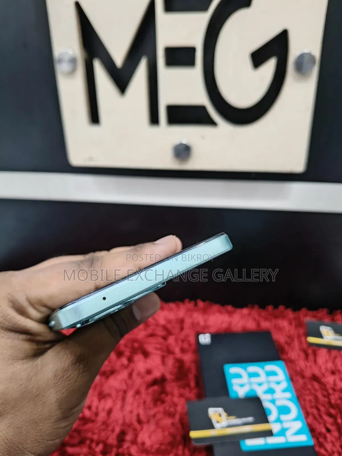 ওয়ানপ্লাস নর্ড এন৩০ এসই ১২৮ জিবি ব্লু