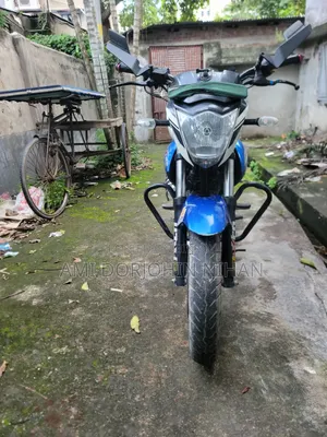 Suzuki Gixxer 2016 White