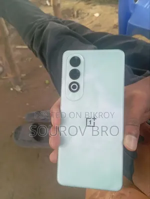 ওয়ানপ্লাস নর্ড সিই৪ ২৫৬ জিবি সিলভার