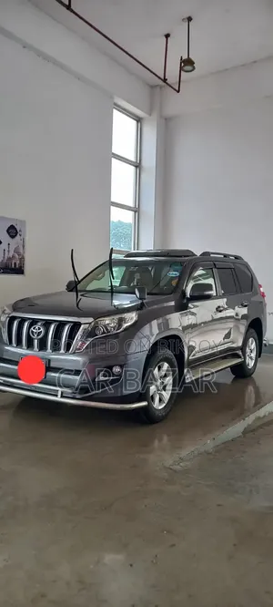Toyota Land Cruiser Prado 2.7 VVT-i 2014 Gray