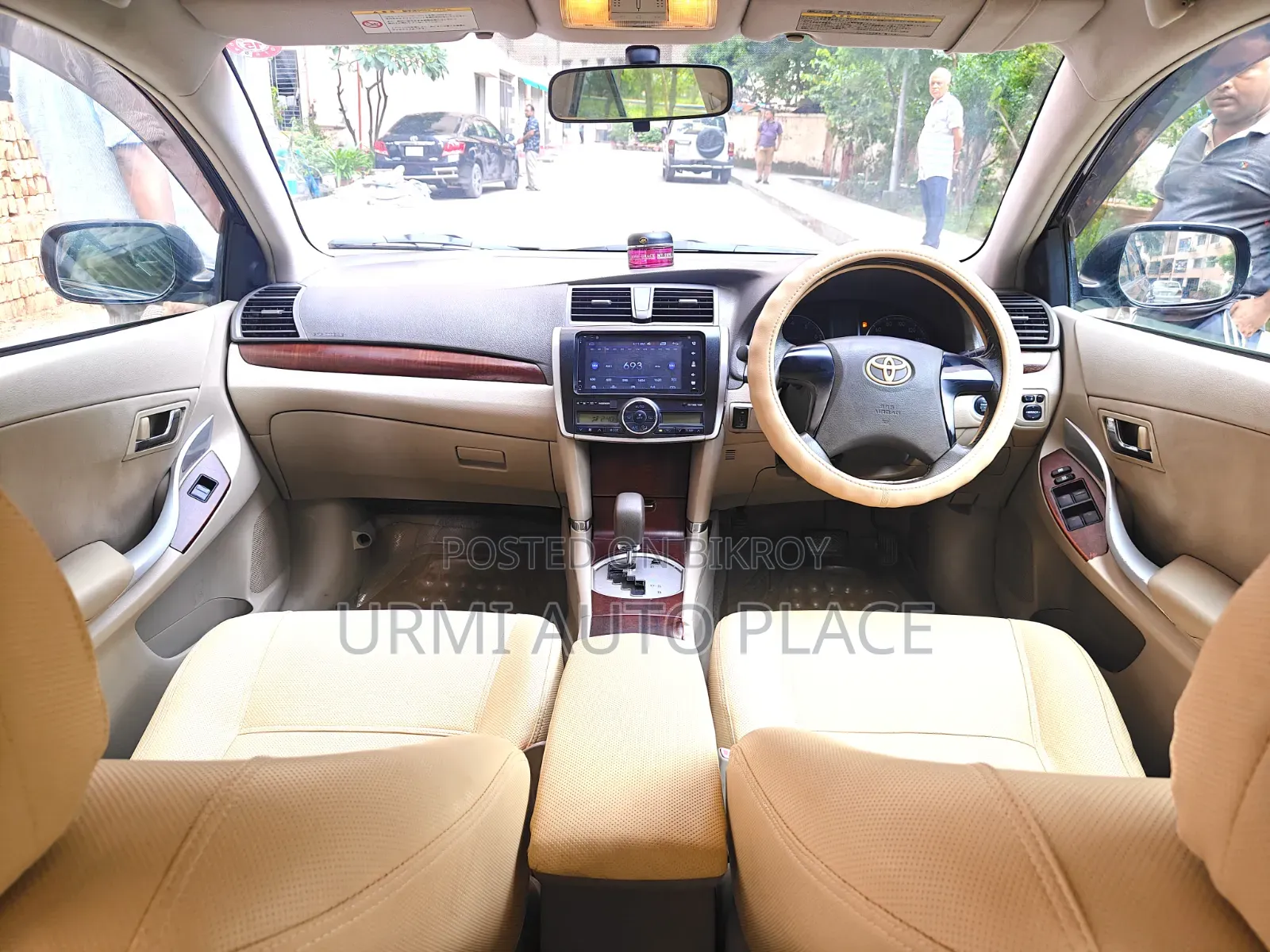 Toyota Premio 2010 Maroon