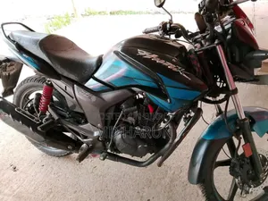 হিরো হাঙ্ক ২০২৩ ব্লু
