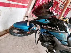 হিরো হাঙ্ক ২০২৩ ব্লু