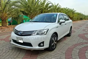 Toyota Axio 2013 White