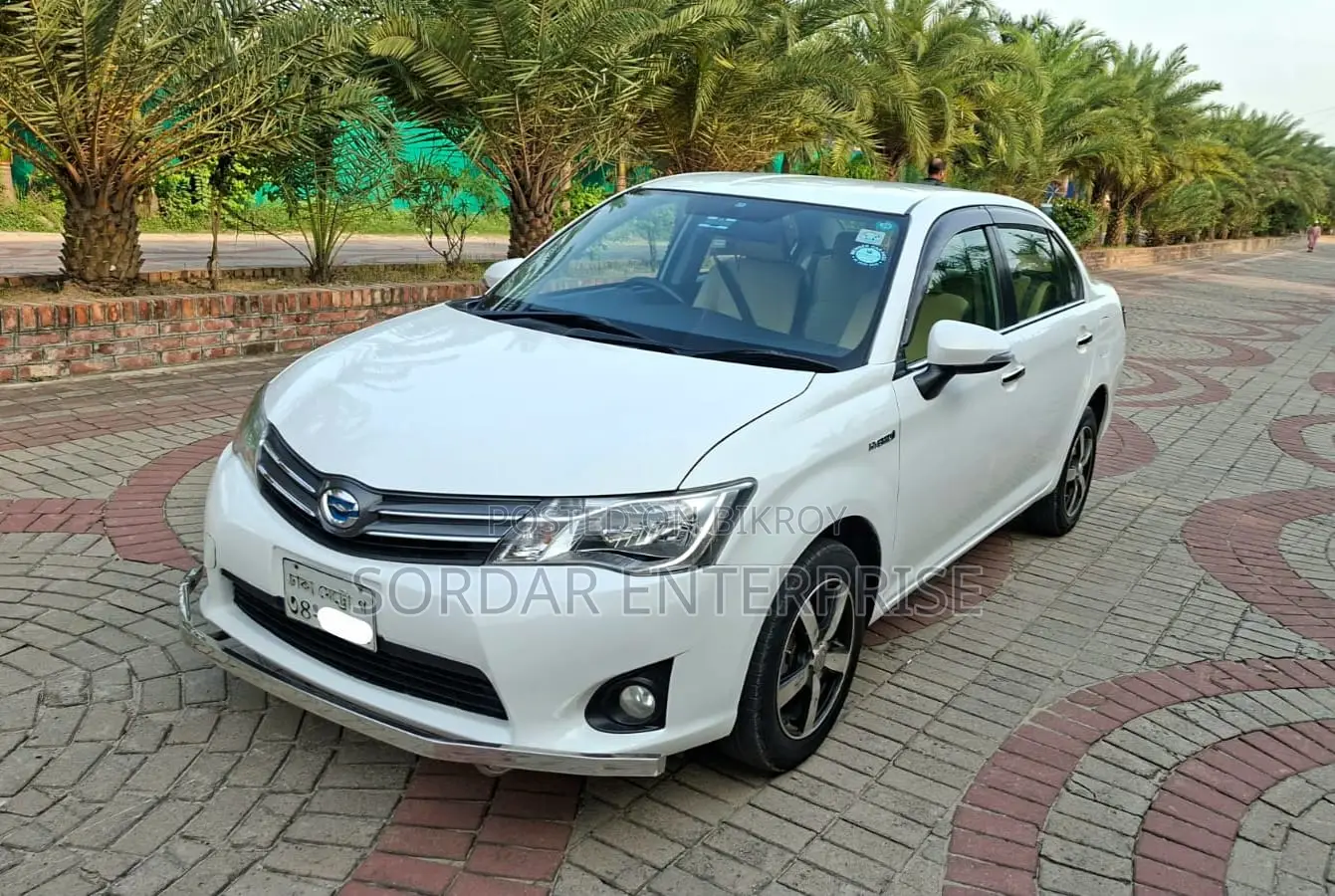 Toyota Axio 2013 White