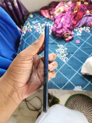 Symphony Z16 32 GB Blue