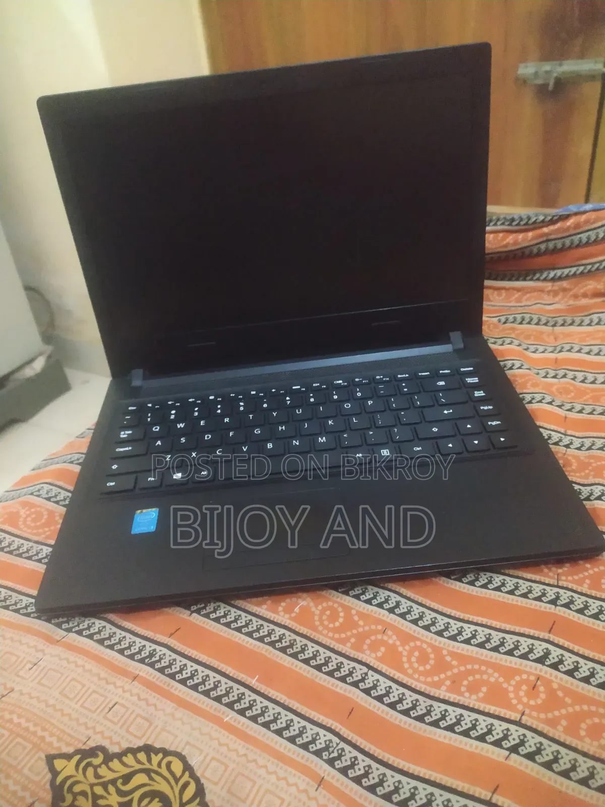 Laptop Lenovo IdeaPad 100 4GB Intel Core i5 SSD 350GB