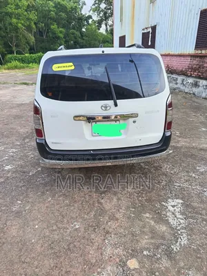 Toyota Probox 2004 White