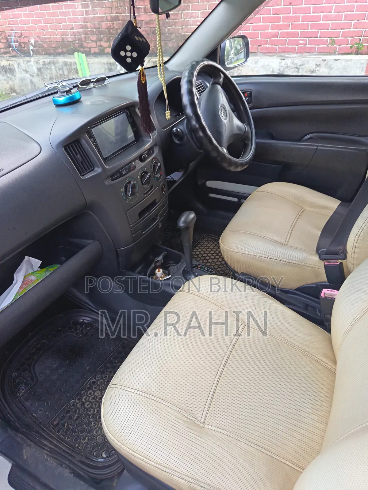 Toyota Probox 2004 White