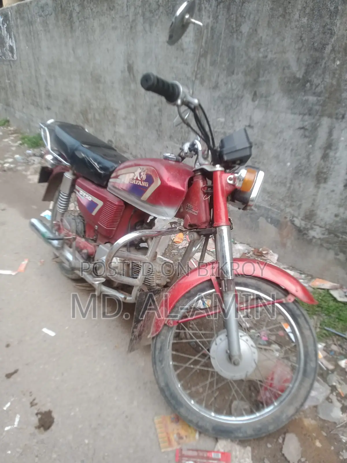 Dayang DY100T-6M 1973 Red