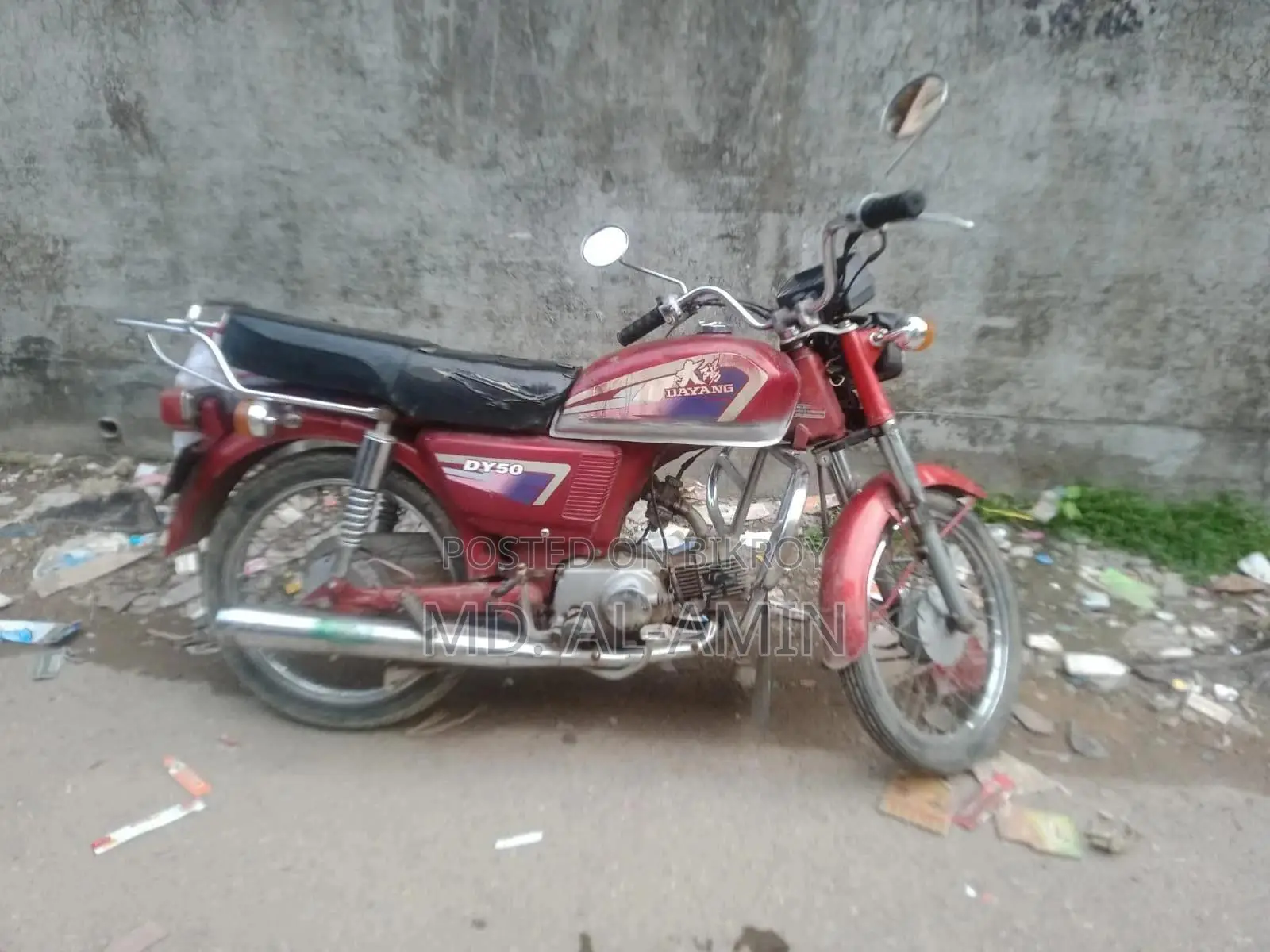 Dayang DY100T-6M 1973 Red