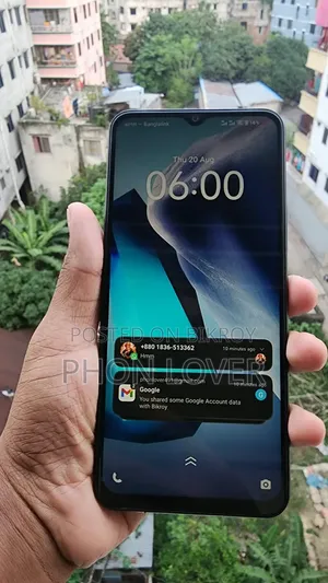 Vivo Y03 64 GB Blue