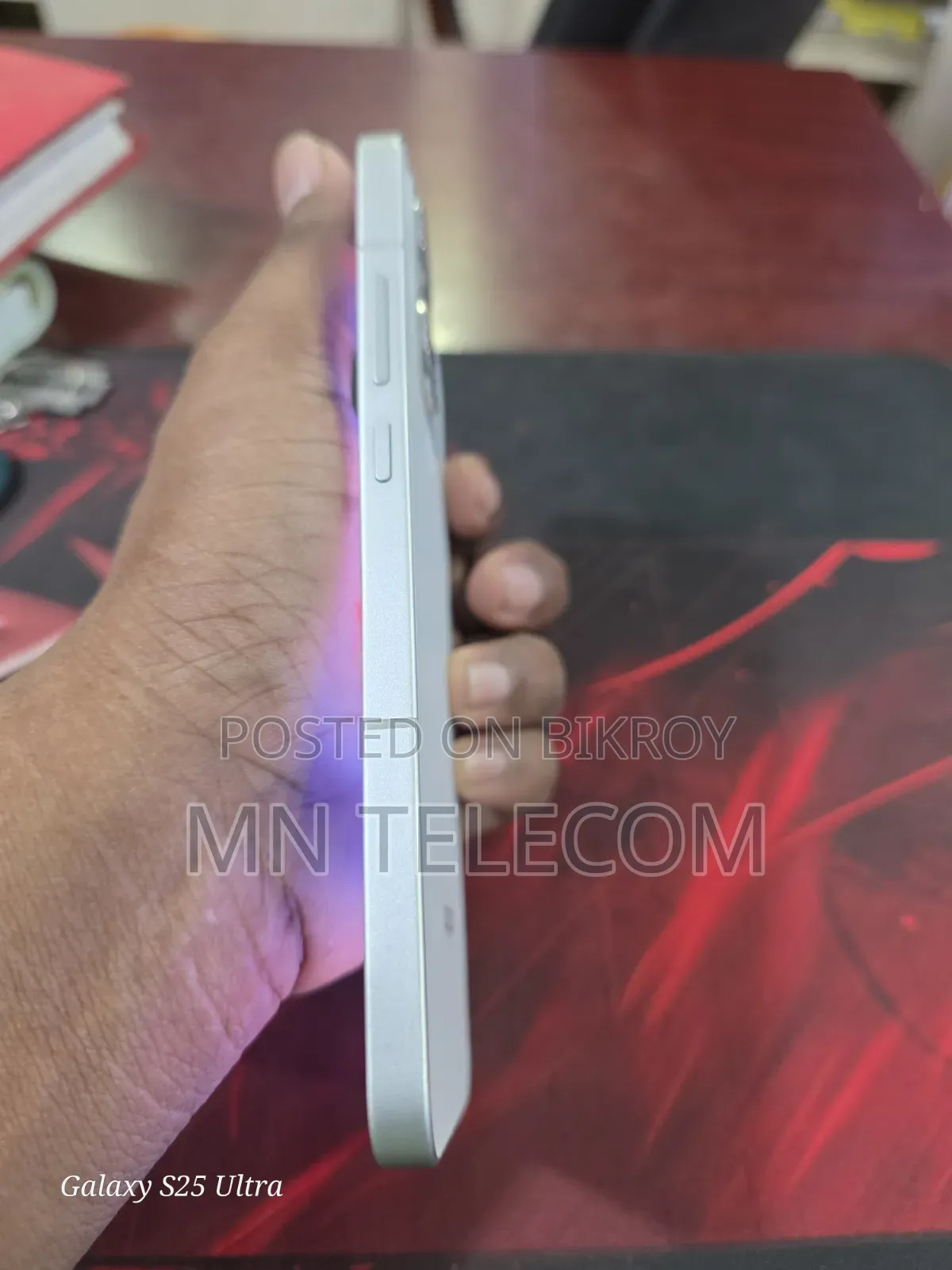 অপো রেনো ১৩ ২৫৬ জিবি হোয়াইট
