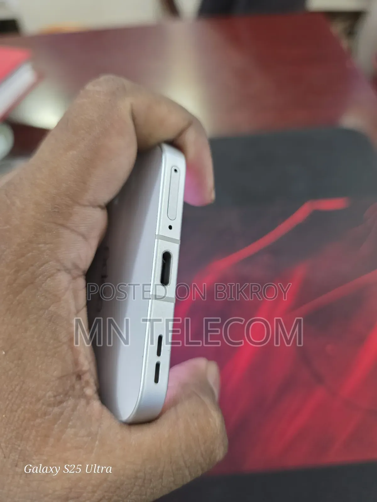 অপো রেনো ১৩ ২৫৬ জিবি হোয়াইট