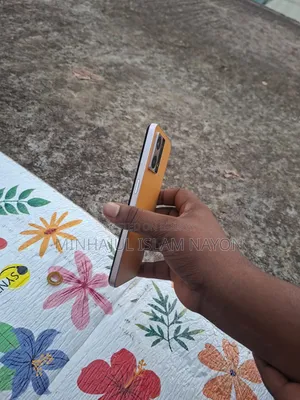 অপ্পো এফ২১ প্রো ১২৮ জিবি কমলা