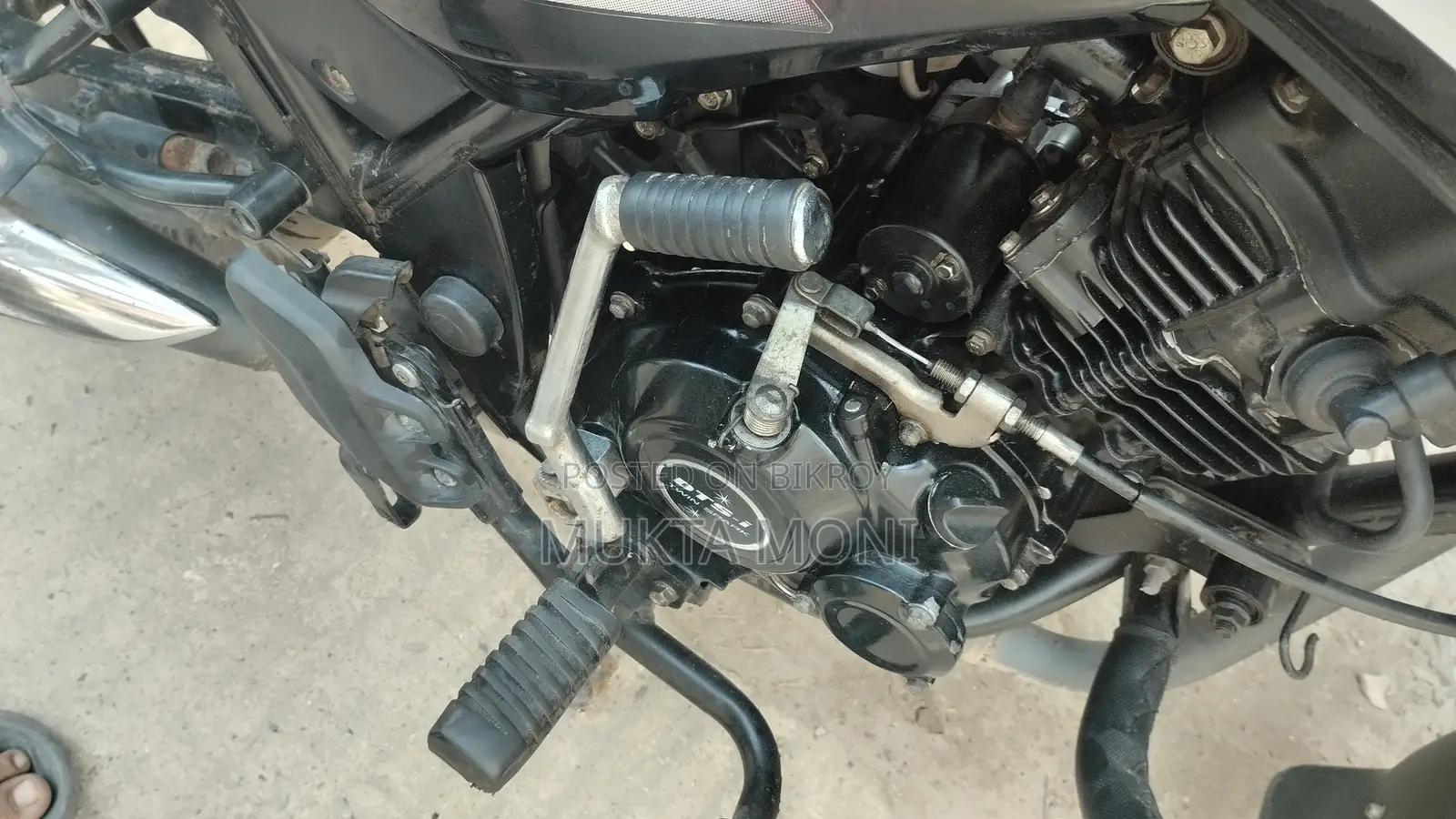 Bajaj Discover 125 2022 Black