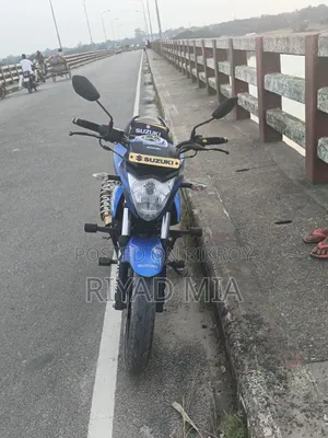 Suzuki 2022 Blue