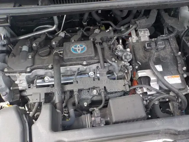 Toyota Voxy 2023 Pearl
