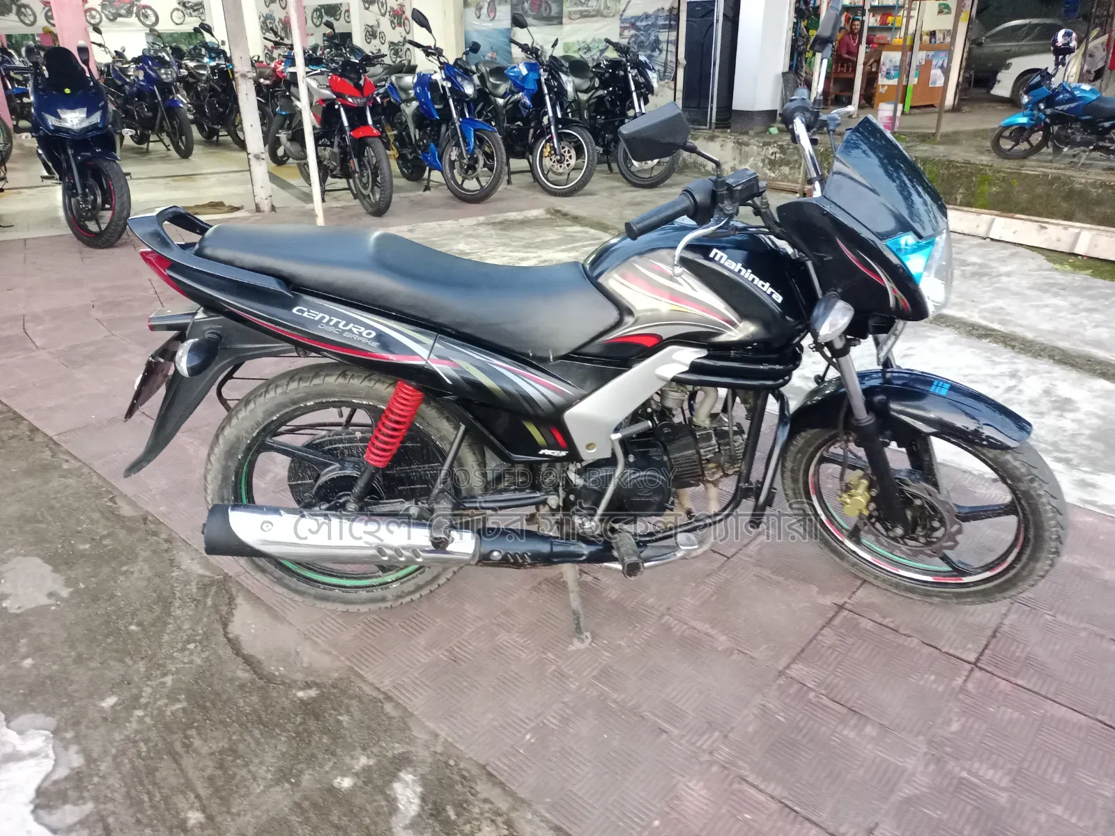 Mahindra Duro 2018 Black