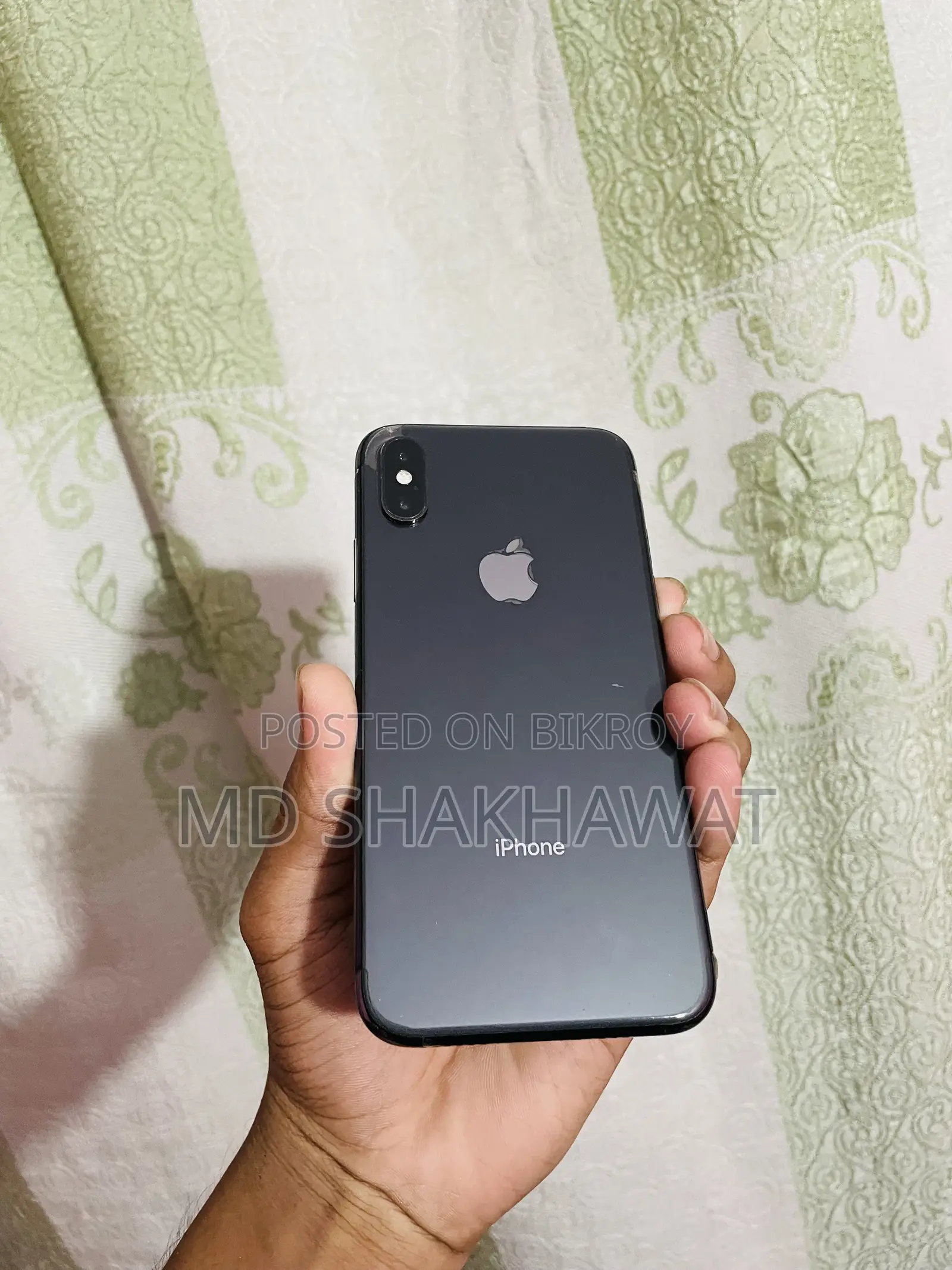 অ্যাপল আইফোন এক্সএস ২৫৬ জিবি ব্ল্যাক