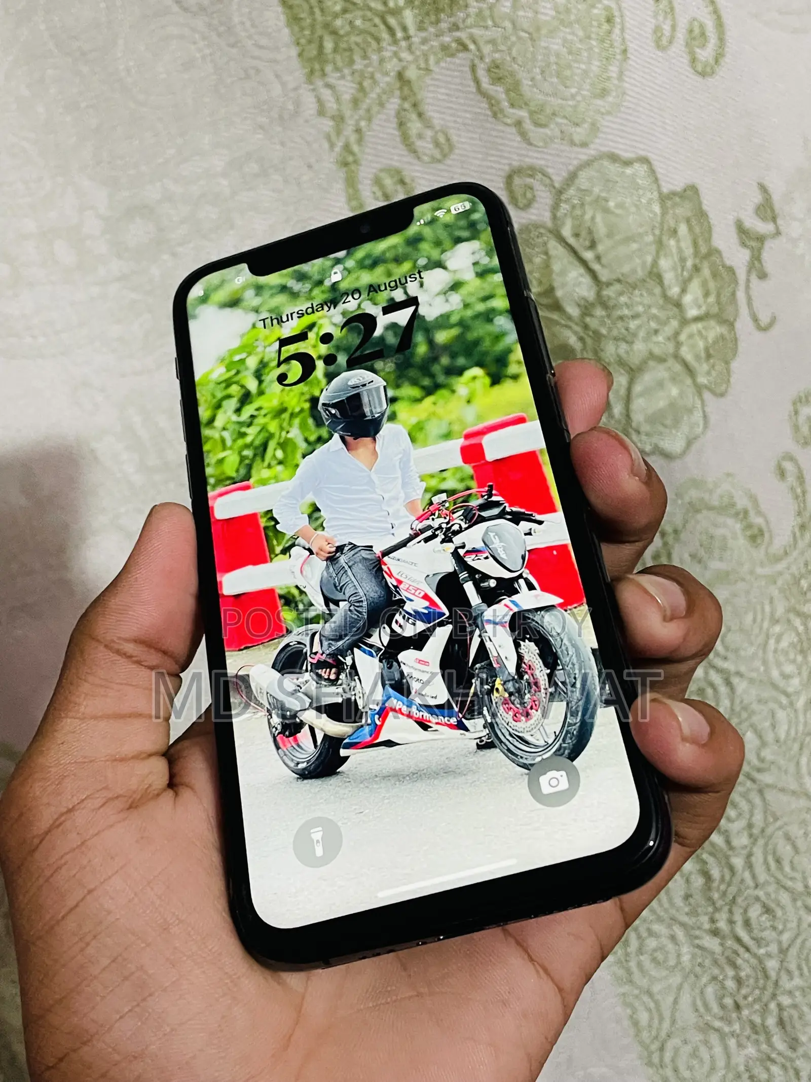 অ্যাপল আইফোন এক্সএস ২৫৬ জিবি ব্ল্যাক