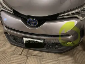 Toyota C-HR 2017 Silver