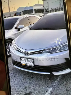 Toyota C-HR 2017 Silver