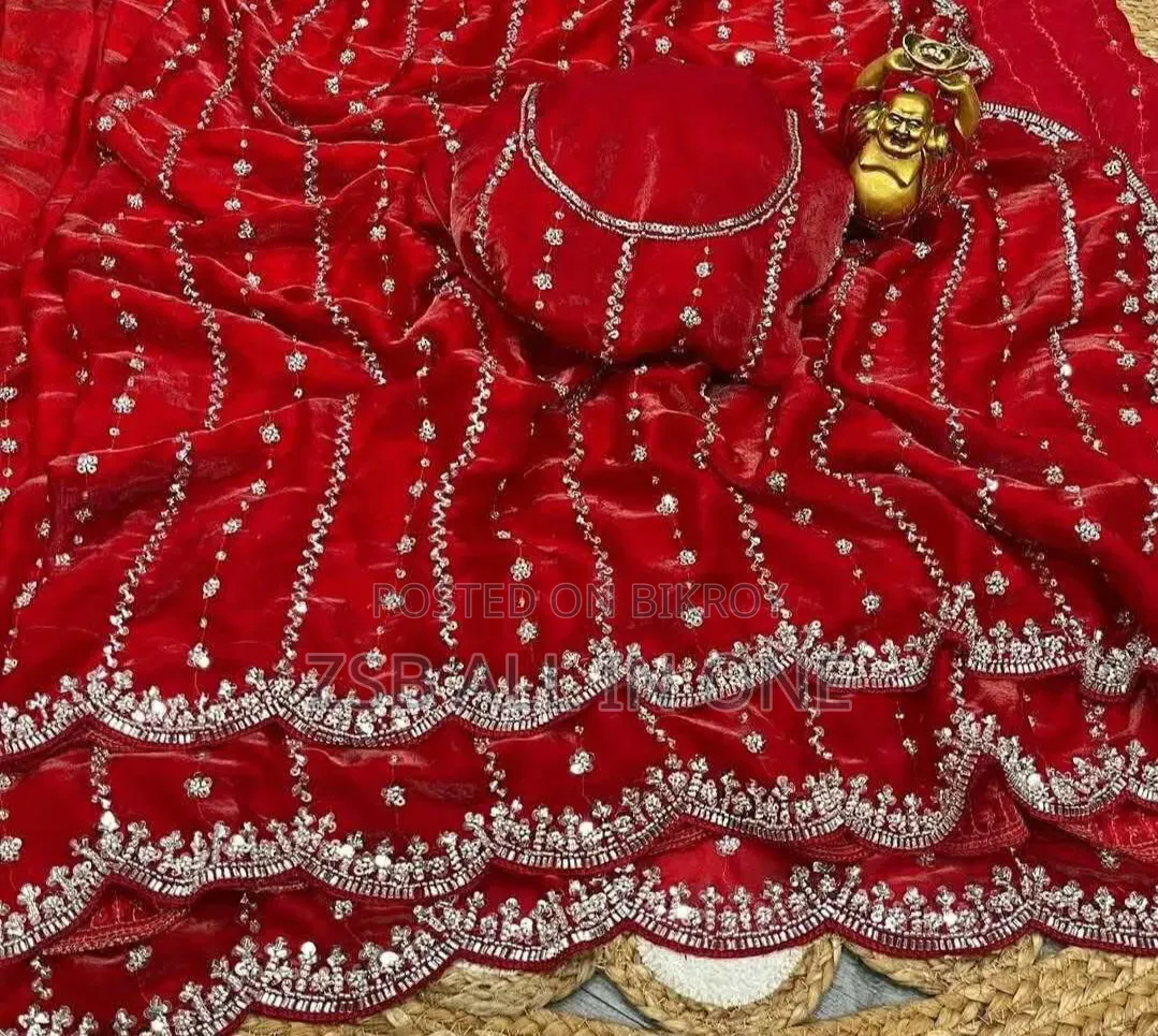 প্রিমিয়াম কোয়ালিটি ইন্ডিয়ান শাড়ি