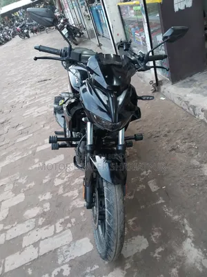 Hero Xtreme 125R 2025 Black