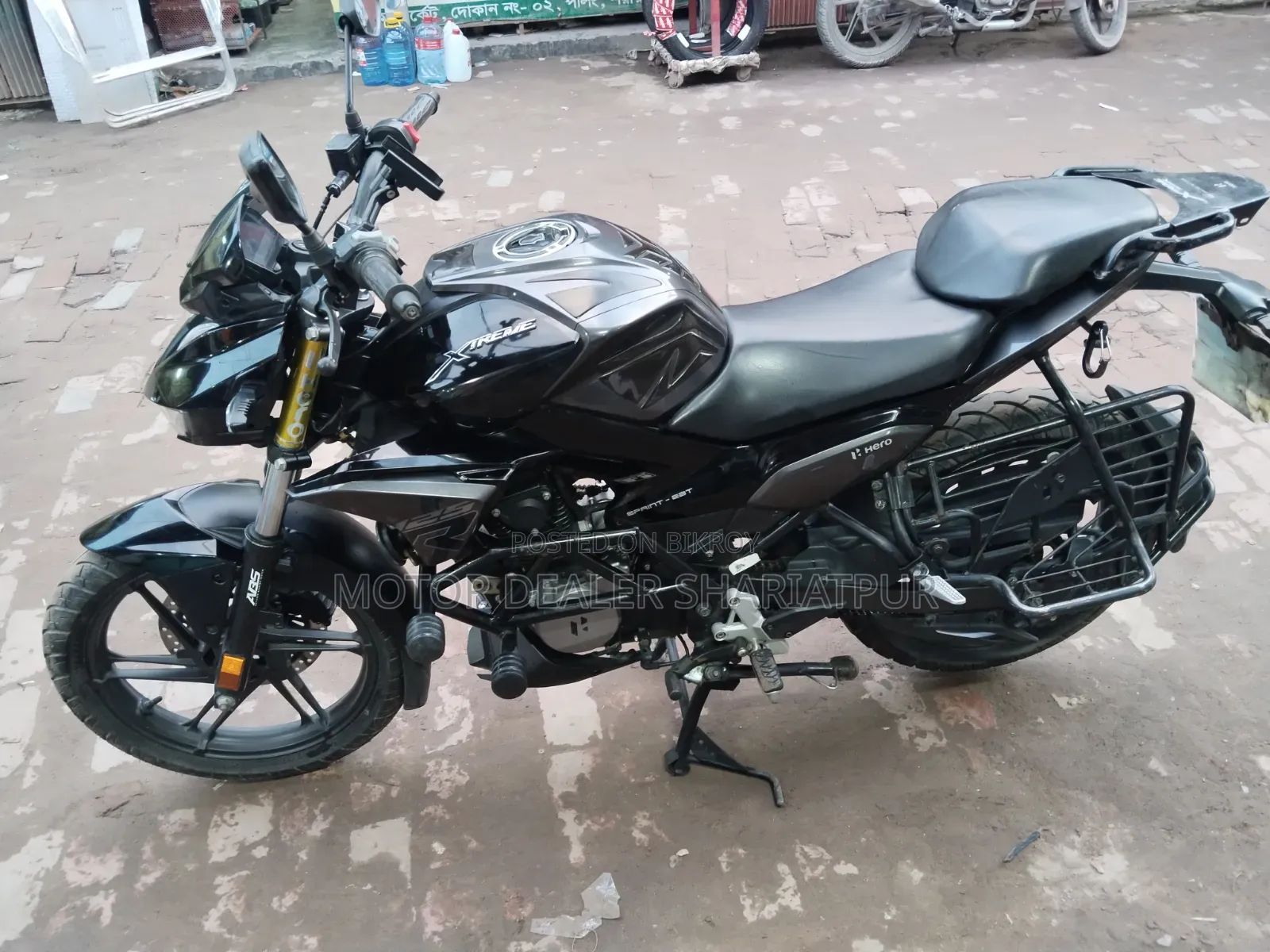 Hero Xtreme 125R 2025 Black