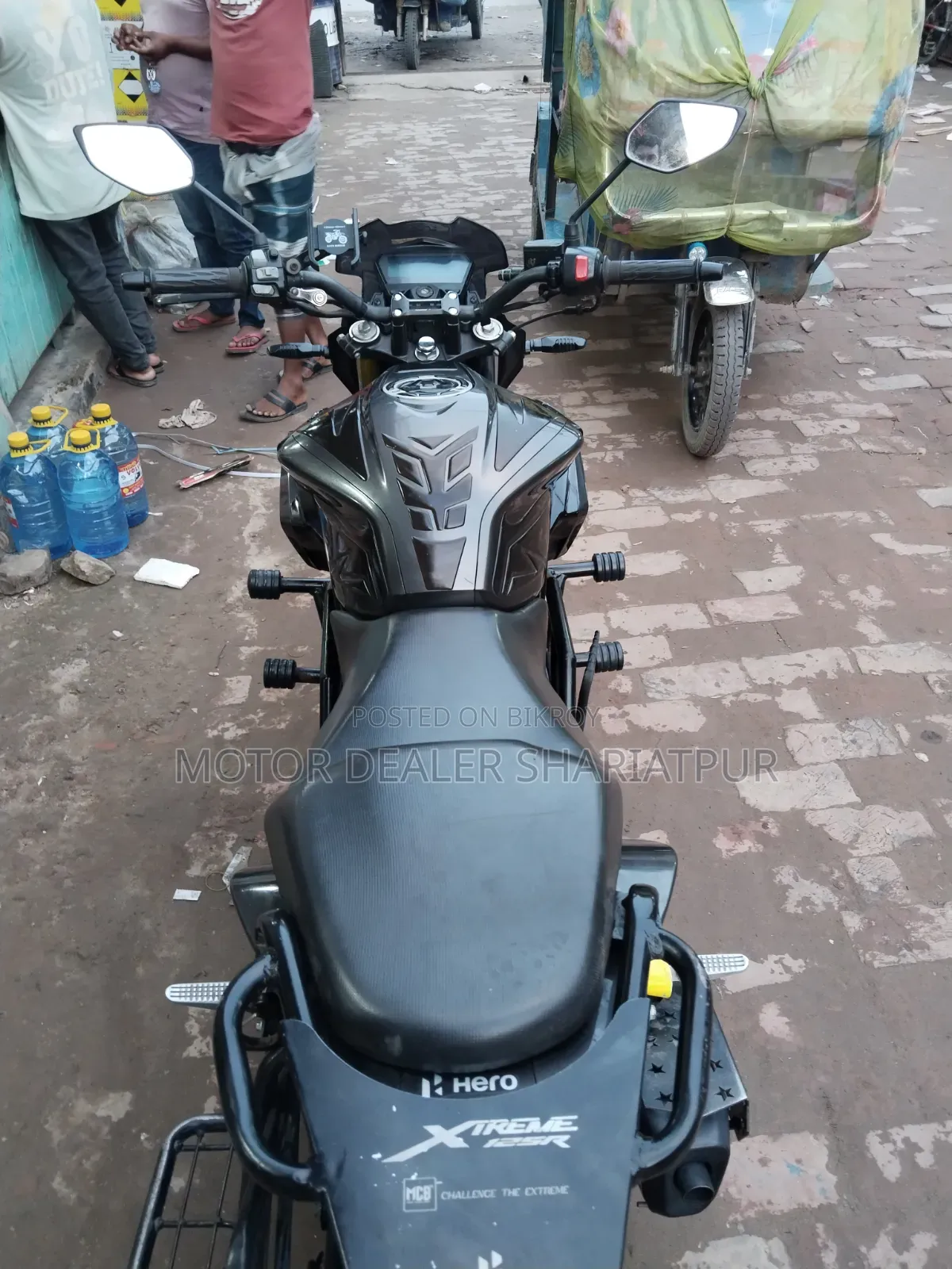 Hero Xtreme 125R 2025 Black