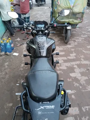 Hero Xtreme 125R 2025 Black