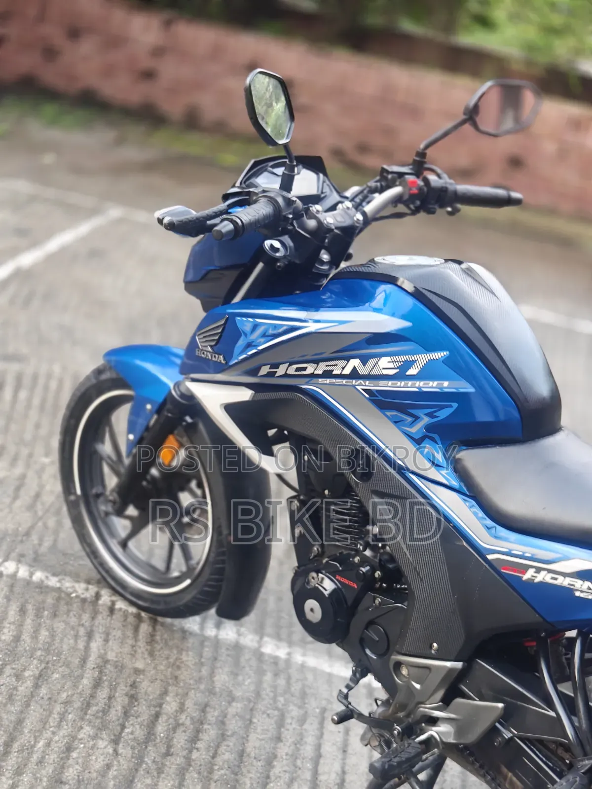 Honda Hornet 2019 Blue