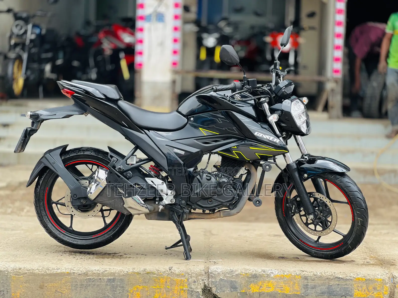 Suzuki Gixxer 2024 Black