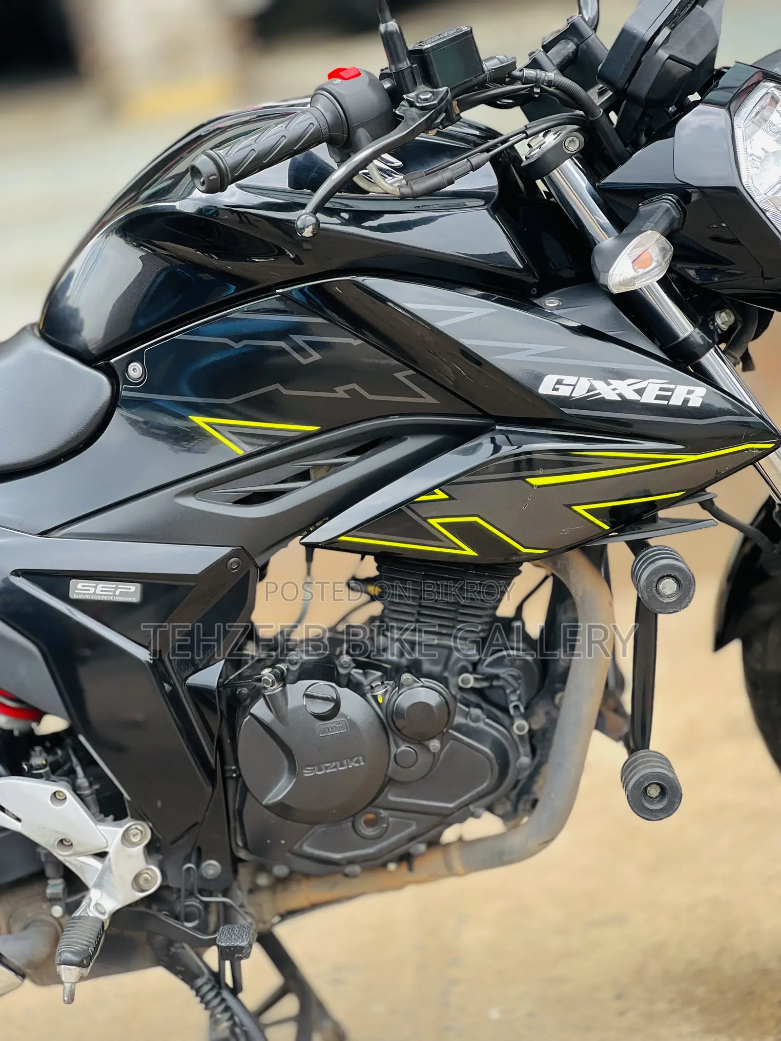 Suzuki Gixxer 2024 Black