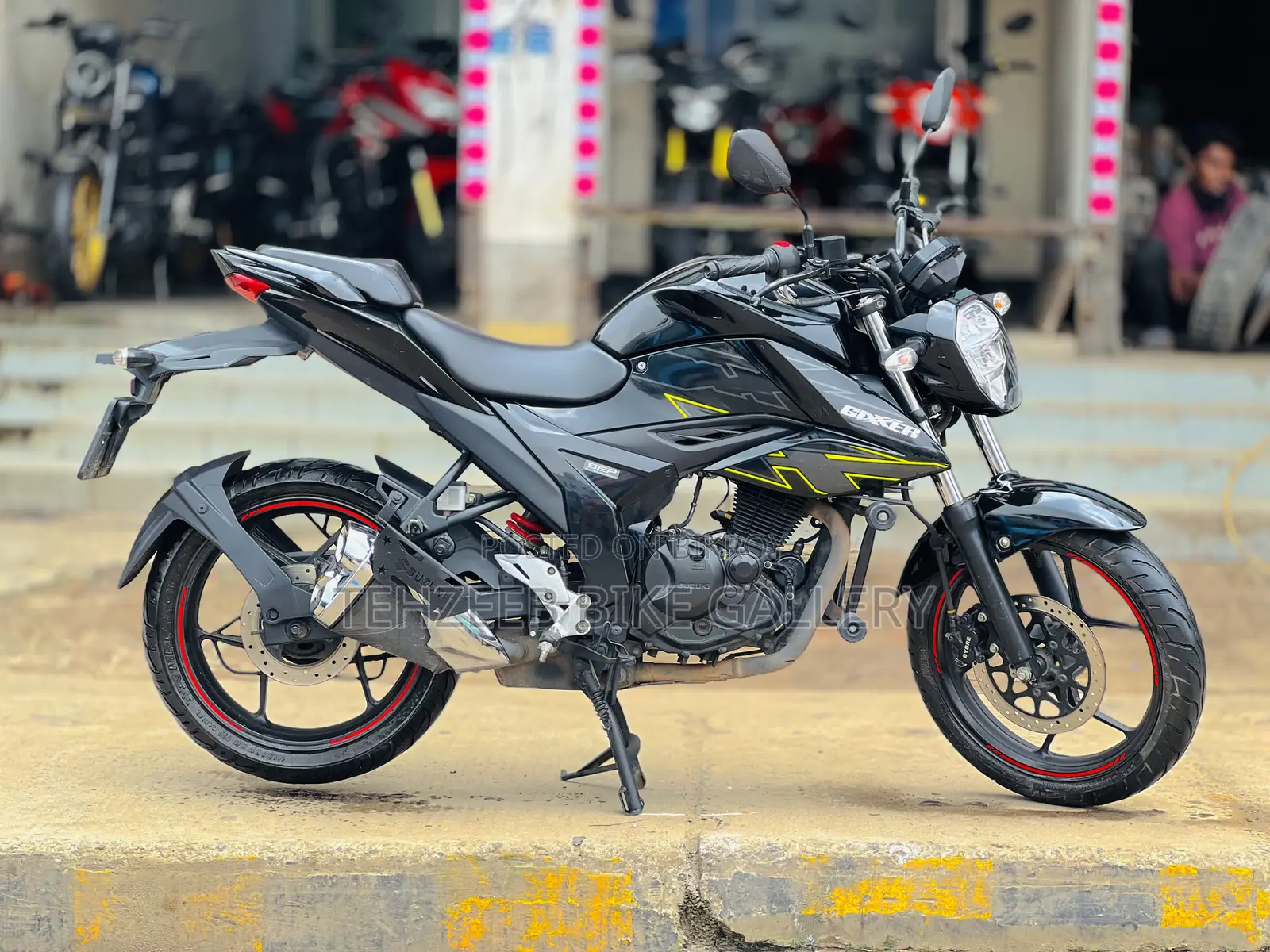 Suzuki Gixxer 2024 Black