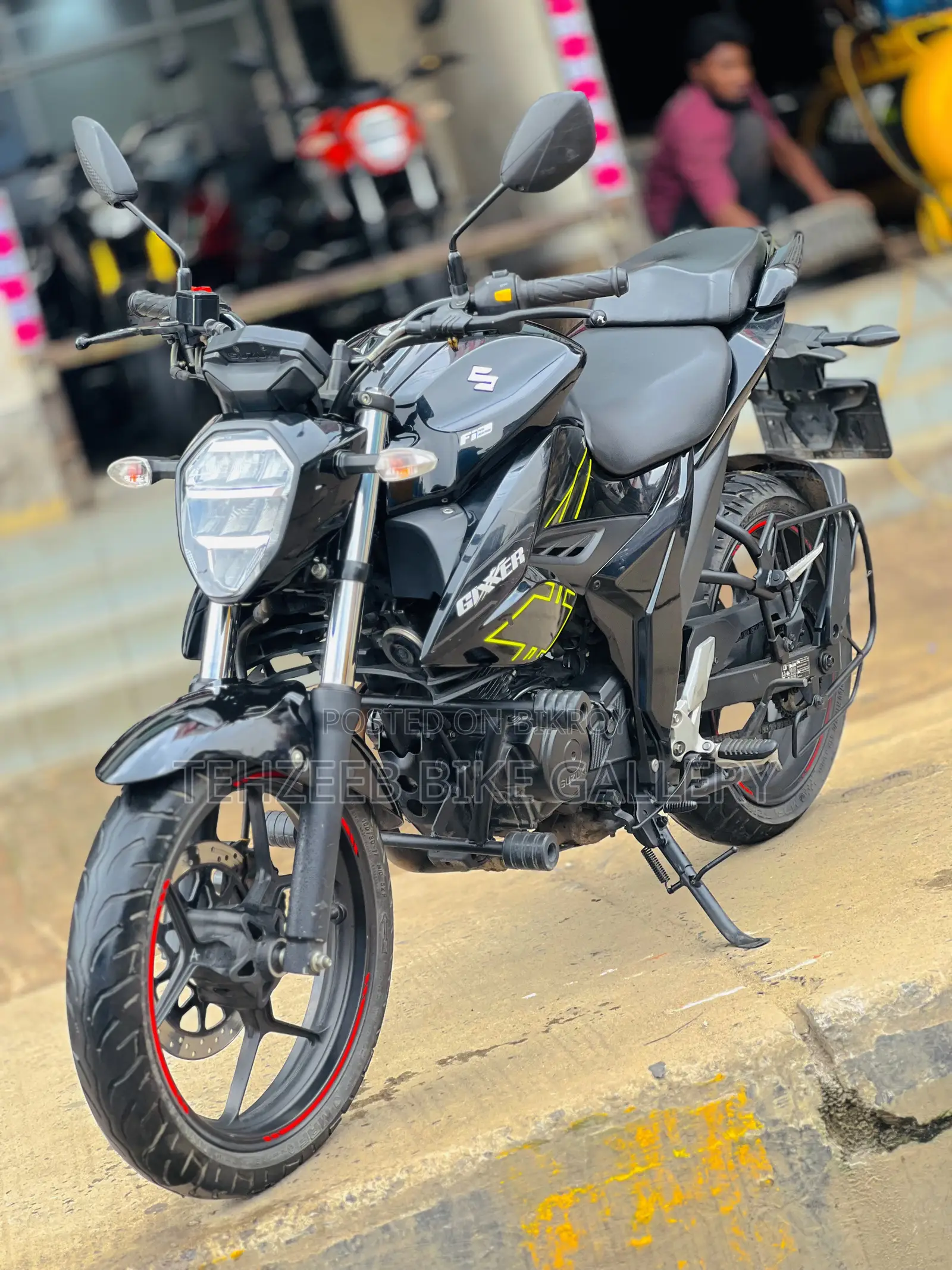 Suzuki Gixxer 2024 Black