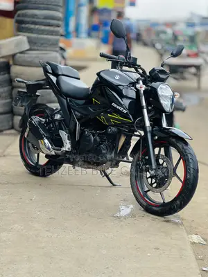 Suzuki Gixxer 2024 Black