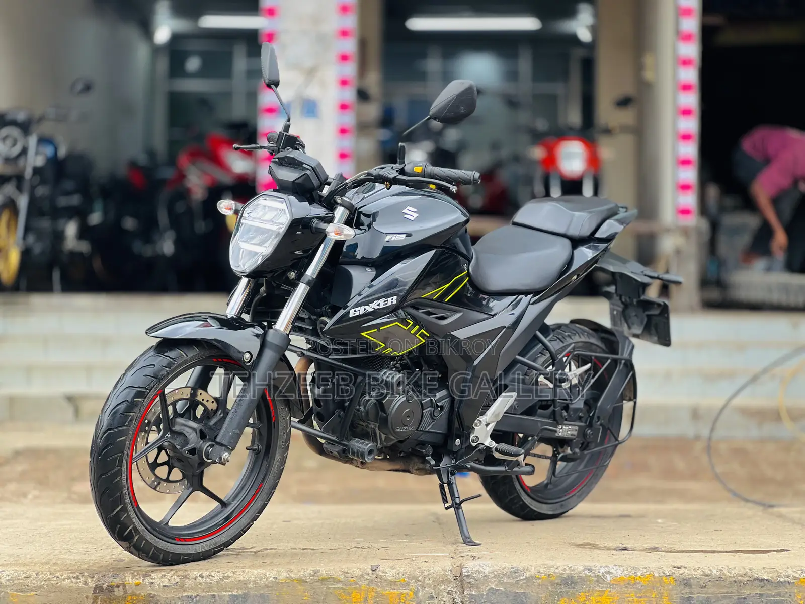 Suzuki Gixxer 2024 Black