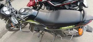টিভিএস মেট্রো ২০০০ কালো