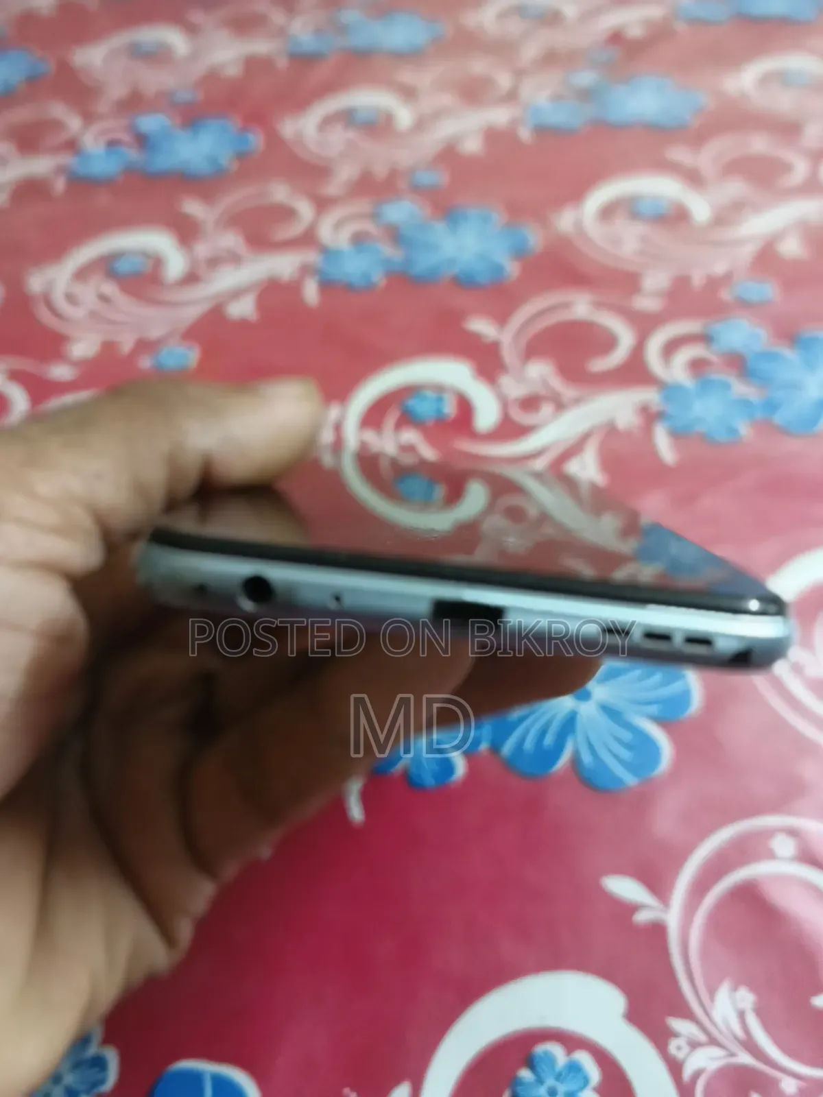 ভিভো ওয়াই১৭ ৬৪ জিবি নীল