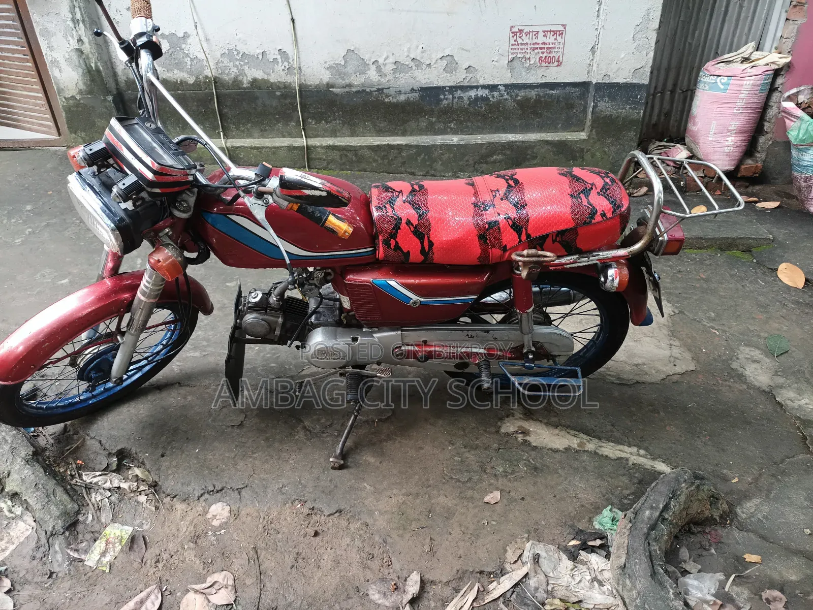 Honda 2002 Red