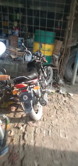 দাওয়ান ফ্লাইট ১১০ ২০১৩ ব্ল্যাক