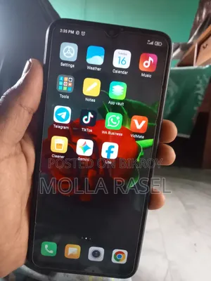 রিয়েলমি ১০ ৬৪ জিবি ব্ল্যাক