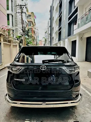 Toyota Harrier 2.0 2014 Black