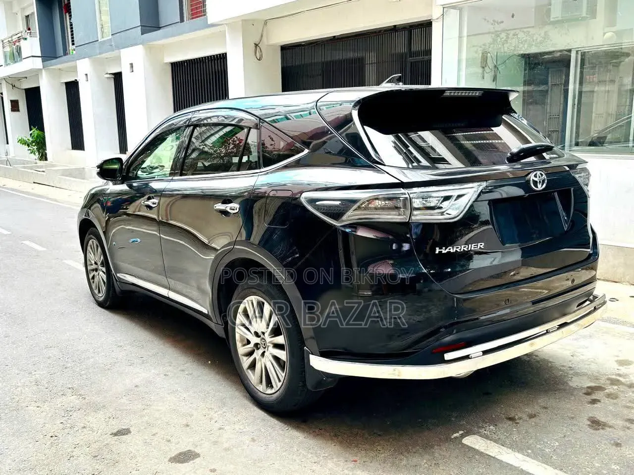Toyota Harrier 2.0 2014 Black