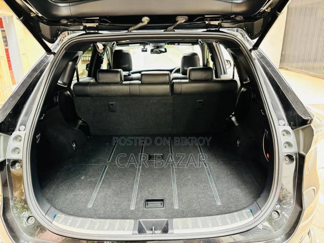 Toyota Harrier 2.0 2014 Black